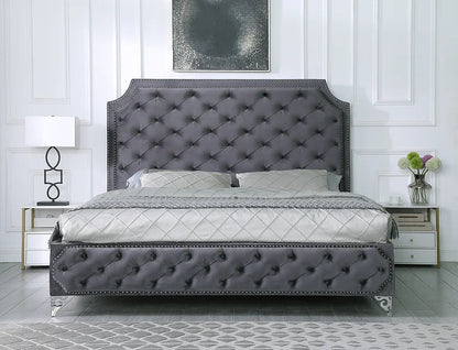 B830 Leilah (Grey) Bed